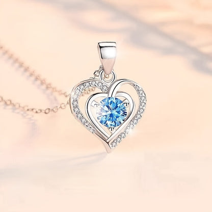 1 Box of Eternal Rose Soap, Exquisite Gift Set with Light Luxury Ocean Heart Pendant Necklace and Minimalist Sea Blue Heart Collarbone Chain Accessory. Perfect for Mother's Day, Valentine's Day, Girlfriend Shopping Festival,